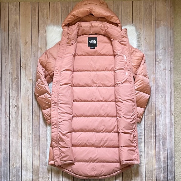 The North Face Women’s Metropolis Parka III Coat In Rose Dawn - Picture 6 of 12